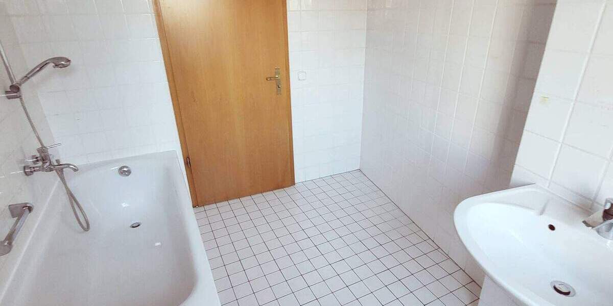 Etagenwohnung Schwerin Krebsförden - 2 Zimmer, 66 m&sup2;, 600&euro; | Angebot:25676969