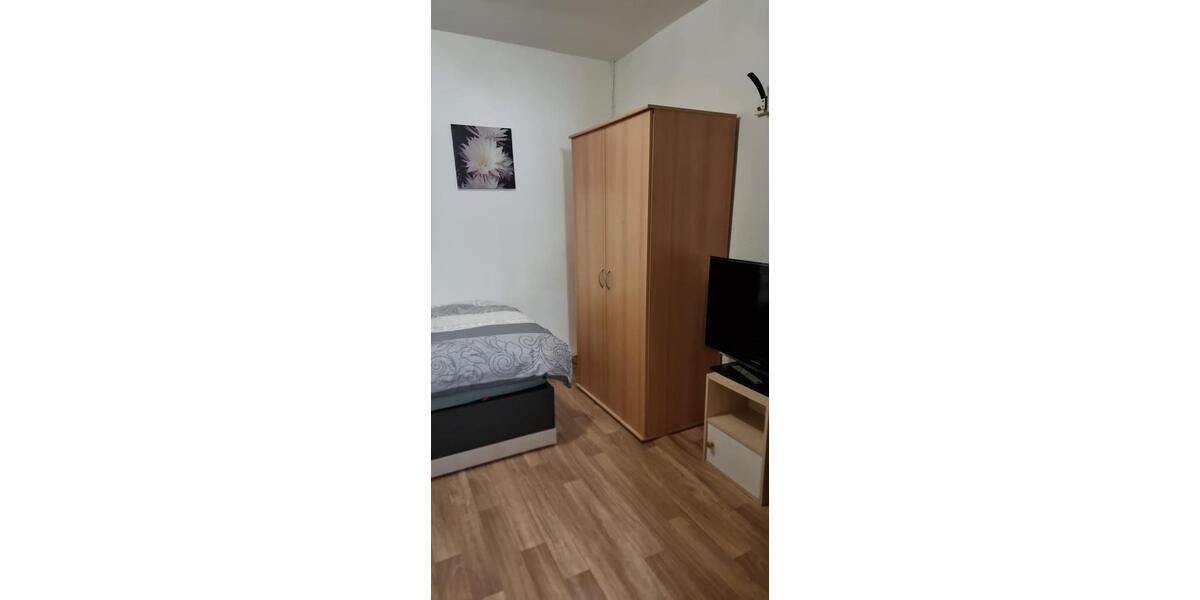 Etagenwohnung Erlangen Bruck - 1 Zimmer, 19 m&sup2;, 490&euro; | Angebot:25873732