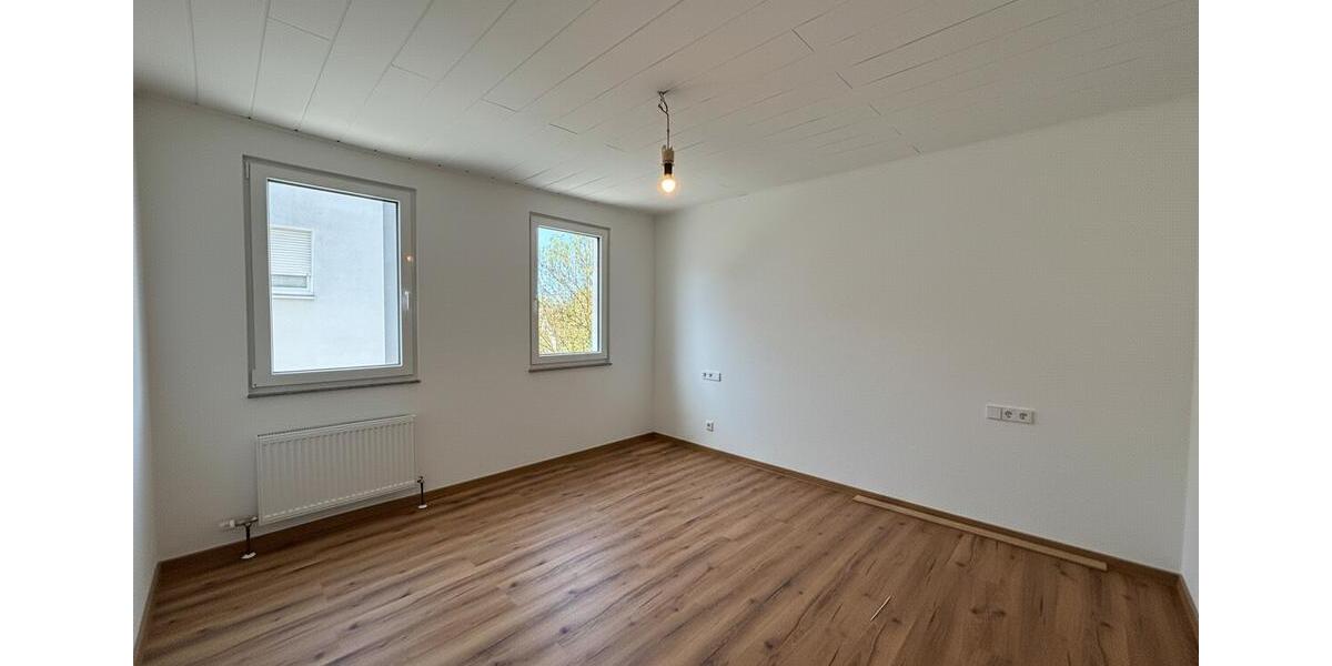 Etagenwohnung Bad Friedrichshall - 3 Zimmer, 68 m&sup2;, 890&euro; | Angebot:26421388