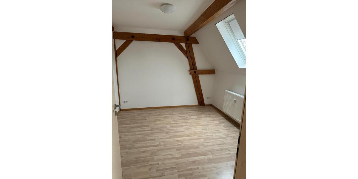 Dachgeschoßwohnung Roth - 2 Zimmer, 65 m&sup2;, 625&euro; | Angebot:24763475