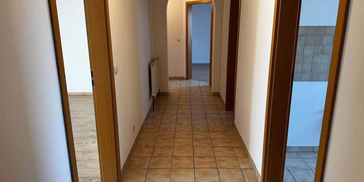 Etagenwohnung Bamberg Gaustadt - 3 Zimmer, 78 m&sup2;, 630&euro; | Angebot:24435832