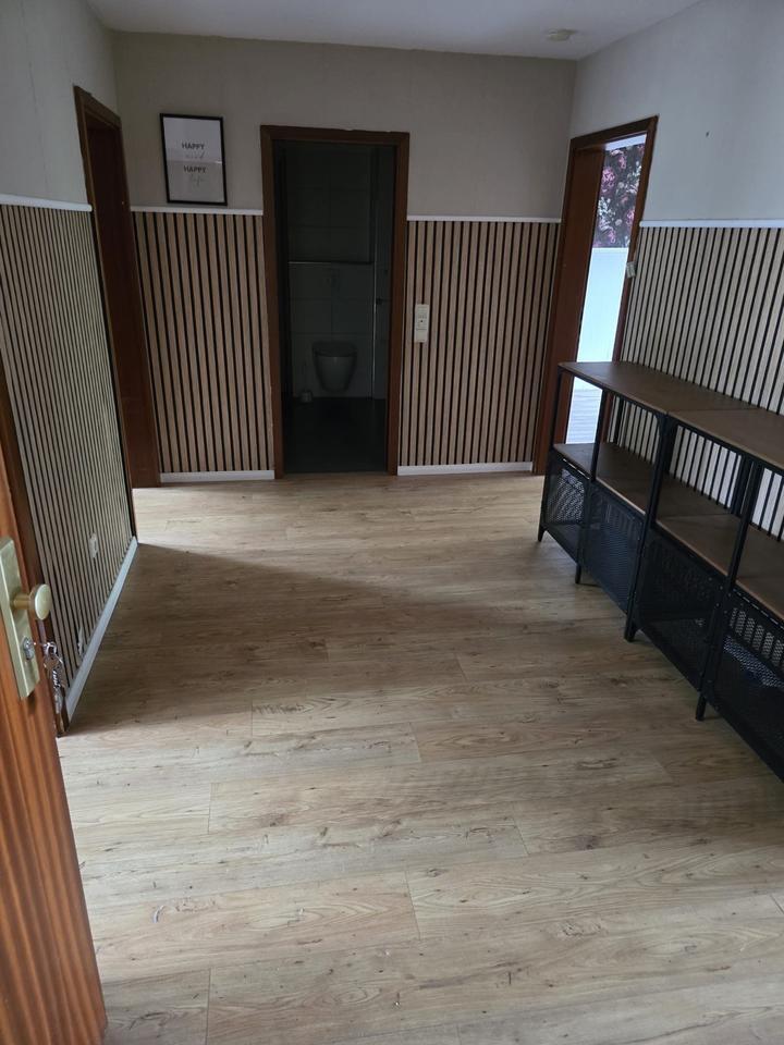 Schöne gepflegte 3-Zimmer-Wohnung in NeumünsterZentral
