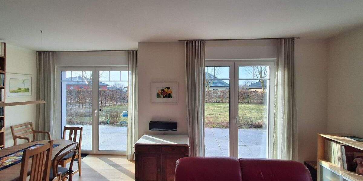 Einfamilienhaus Neuruppin - 5 Zimmer, 170 m&sup2;, 1.700&euro; | Angebot:25819994