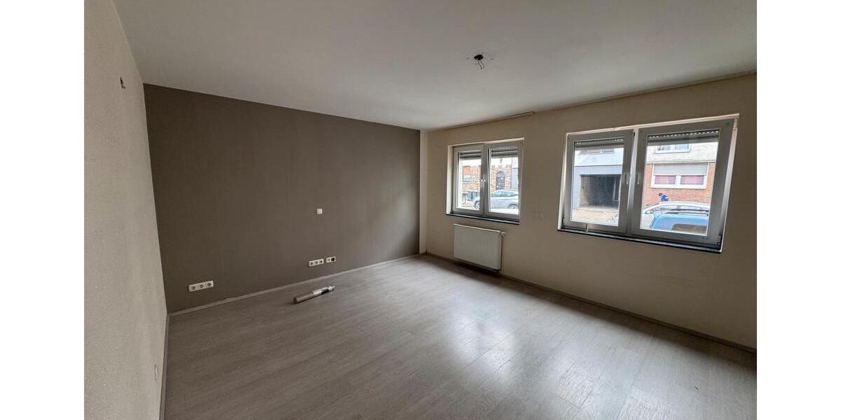 Erdgeschoßwohnung Düren Distelrath - 2 Zimmer, 68 m&sup2;, 850&euro; | Angebot:26241832
