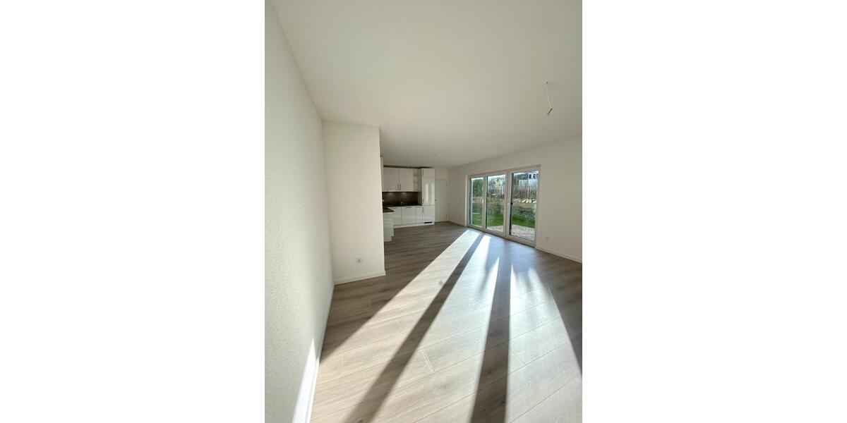 Terrassenwohnung Elmenhorst - 4 Zimmer, 115 m&sup2;, 1.950&euro; | Angebot:25583183