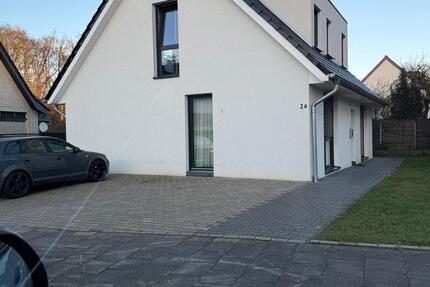 Helle 2-Zimmer Wohnung zimmer