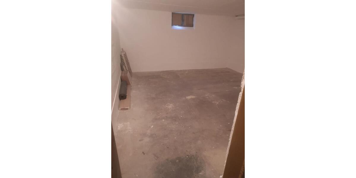 Etagenwohnung Stolzenau - 4 Zimmer, 90 m&sup2;, 1.000&euro; | Angebot:26324444
