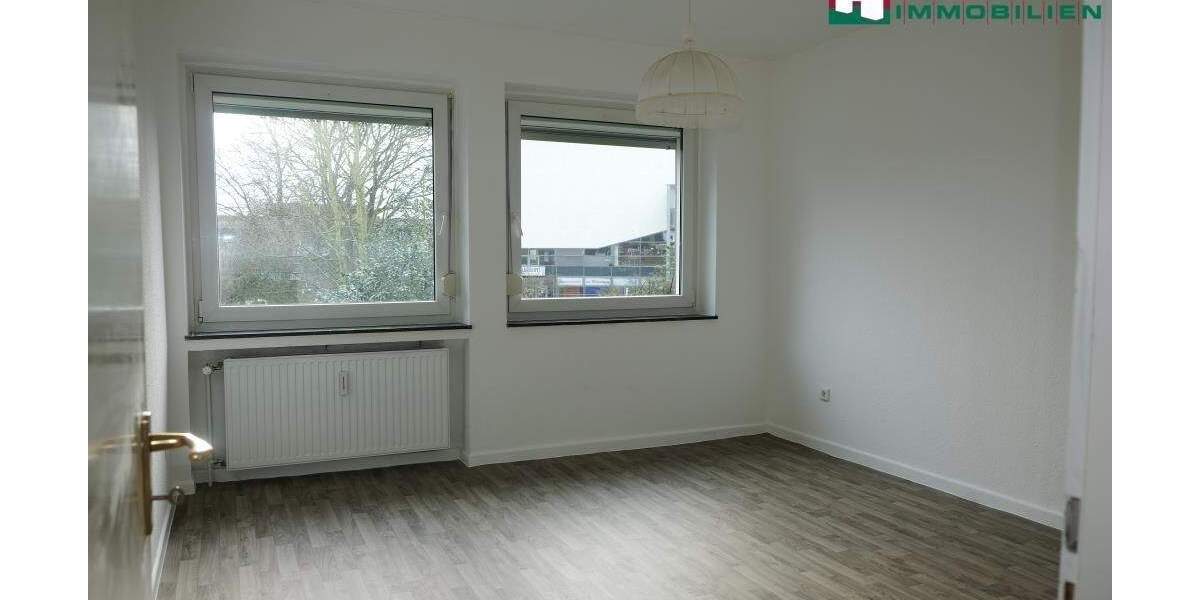 Etagenwohnung Emden Stadtzentrum - 2 Zimmer, 35 m&sup2;, 320&euro; | Angebot:24834810
