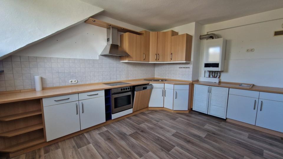 Dachgeschoßwohnung Höxter - 3 Zimmer, 90 m&sup2;, 675&euro; | Angebot:26022968