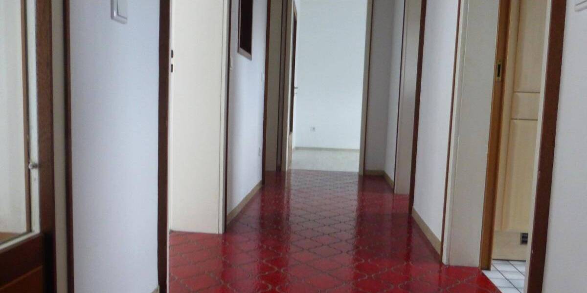 Etagenwohnung Nürnberg Mögeldorf - 4 Zimmer, 126 m&sup2;, 1.360&euro; | Angebot:26585098