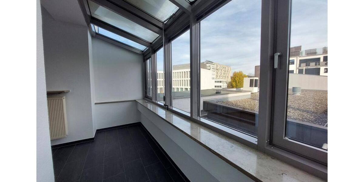 Etagenwohnung Weiden in der Oberpfalz - 4 Zimmer, 130 m&sup2;, 1.160&euro; | Angebot:22670479