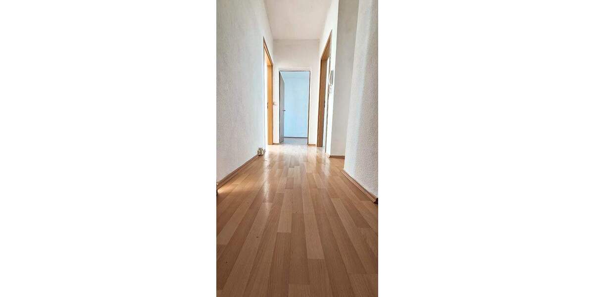 Etagenwohnung Weißenfels Borau - 3 Zimmer, 59 m&sup2;, 390&euro; | Angebot:25797800