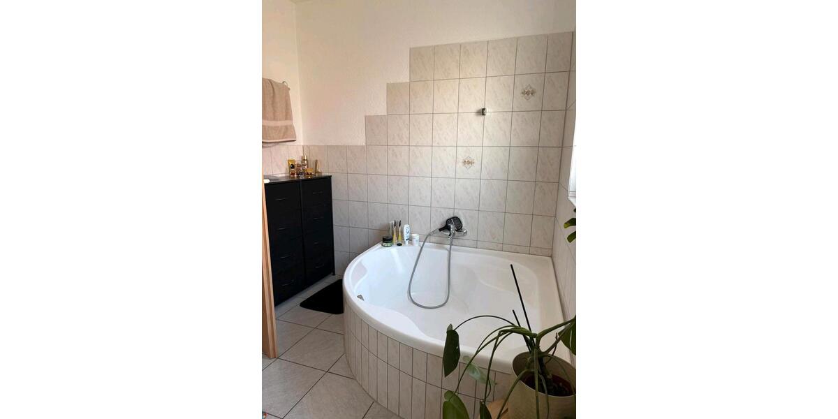 Reihenhaus Bad Neustadt an der Saale - 5 Zimmer, 145 m&sup2;, 1.540&euro; | Angebot:26266105