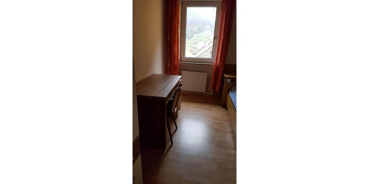 Etagenwohnung Neckarsteinach - 1 Zimmer, 14 m&sup2;, 210&euro; | Angebot:24510460