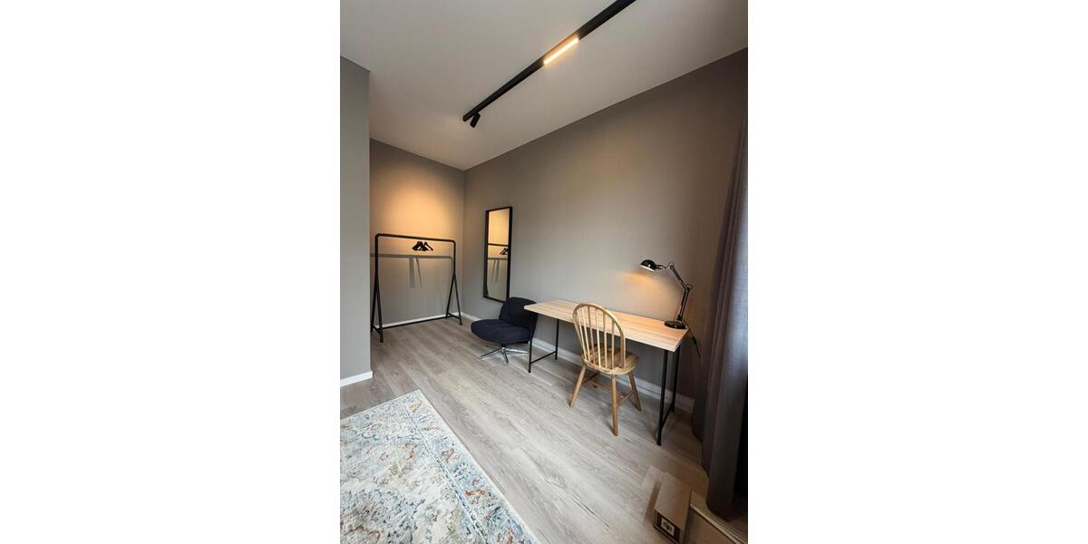 Wohnen auf Zeit Oldenburg Dobbenviertel - 5 Zimmer, 120 m&sup2;, 270&euro; | Angebot:26544609