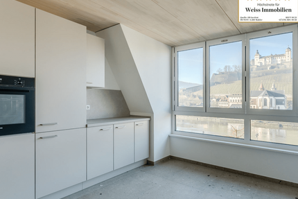 Wohnung Würzburg - 3 Zimmer, 122 m&sup2;, 2.800&euro; | Angebot:24690835