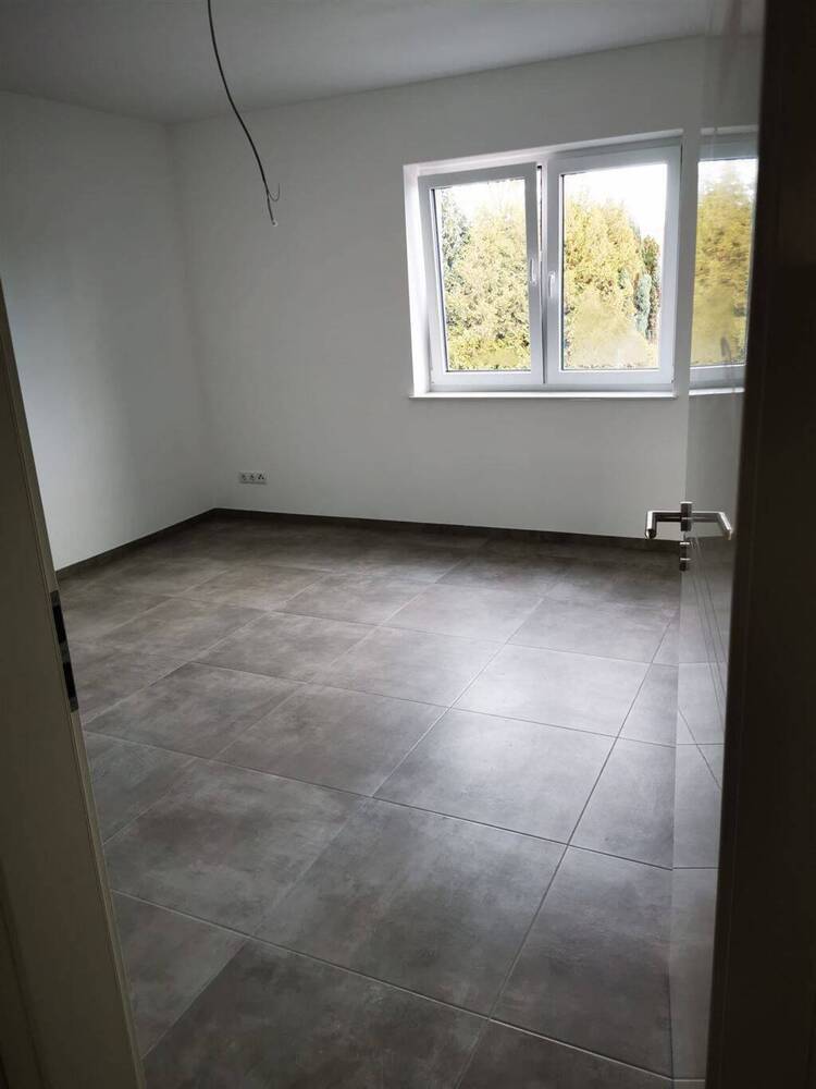 3-Zimmer Erdgeschoss Wohnung mit Küche und Garten!