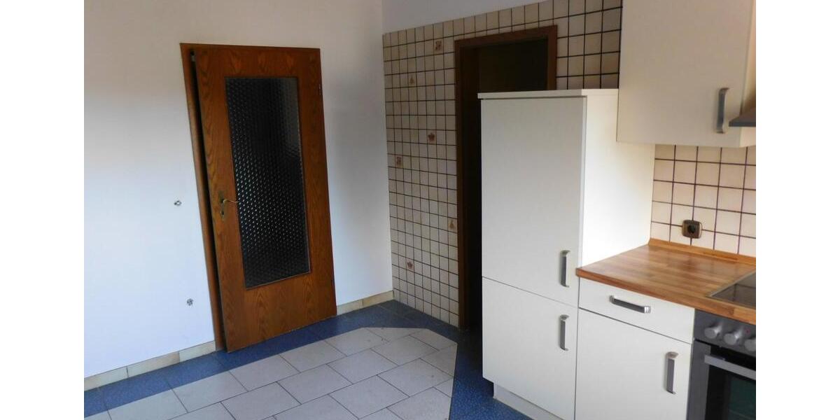 Dachgeschoßwohnung Wagenfeld - 6 Zimmer, 180 m&sup2;, 950&euro; | Angebot:24612960