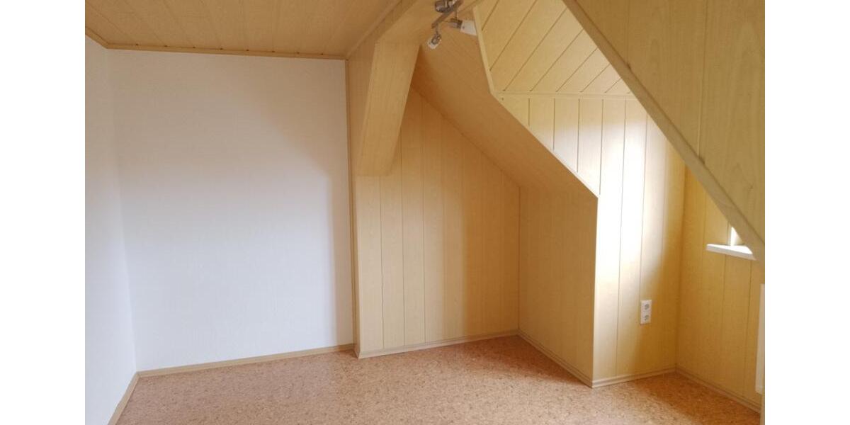 Einfamilienhaus Luckenwalde - 5 Zimmer, 124 m&sup2;, 1.320&euro; | Angebot:25975083