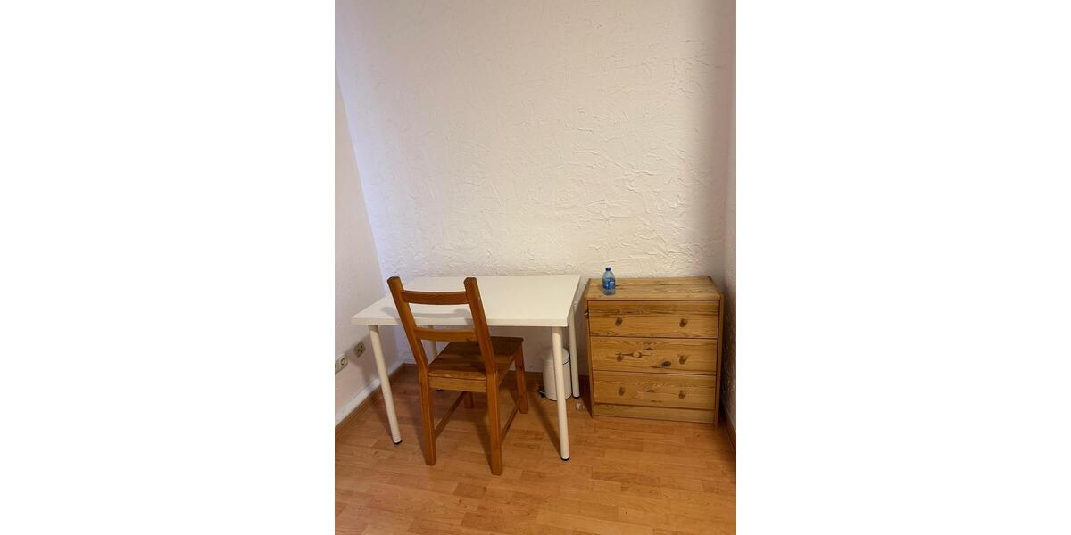 Wohnen auf Zeit Linnich - 1 Zimmer, 15 m&sup2;, 400&euro; | Angebot:24974382