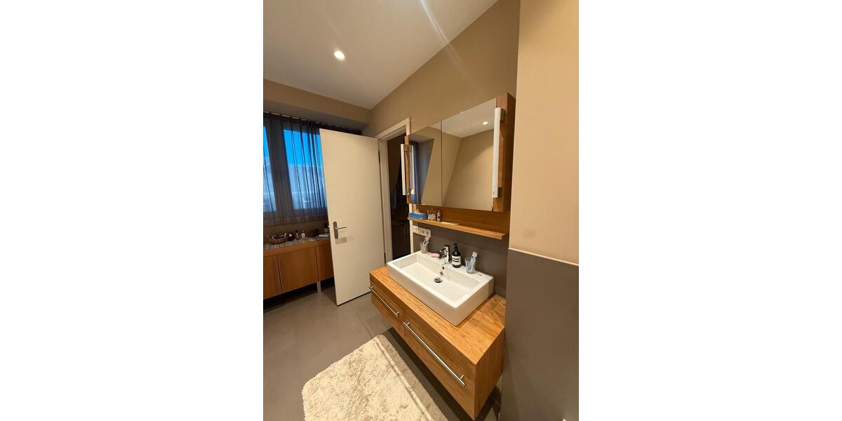 Einfamilienhaus Neumarkt in der Oberpfalz Altenhof - 4 Zimmer, 147 m&sup2;, 2.499&euro; | Angebot:26019964