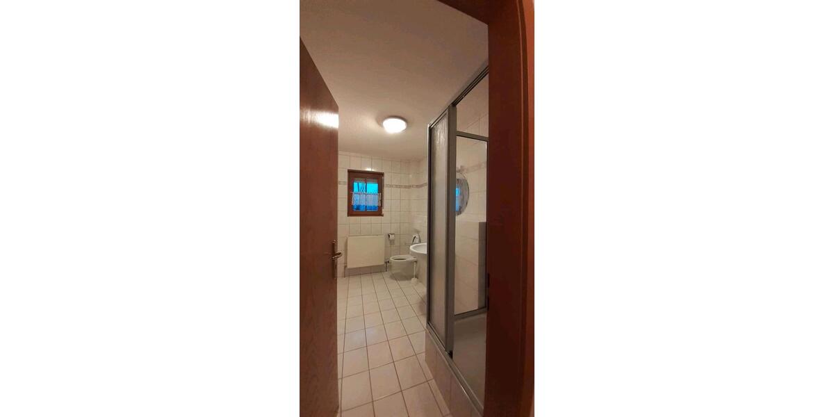 Etagenwohnung Grafenwiesen - 1 Zimmer, 42 m&sup2;, 520&euro; | Angebot:26567499