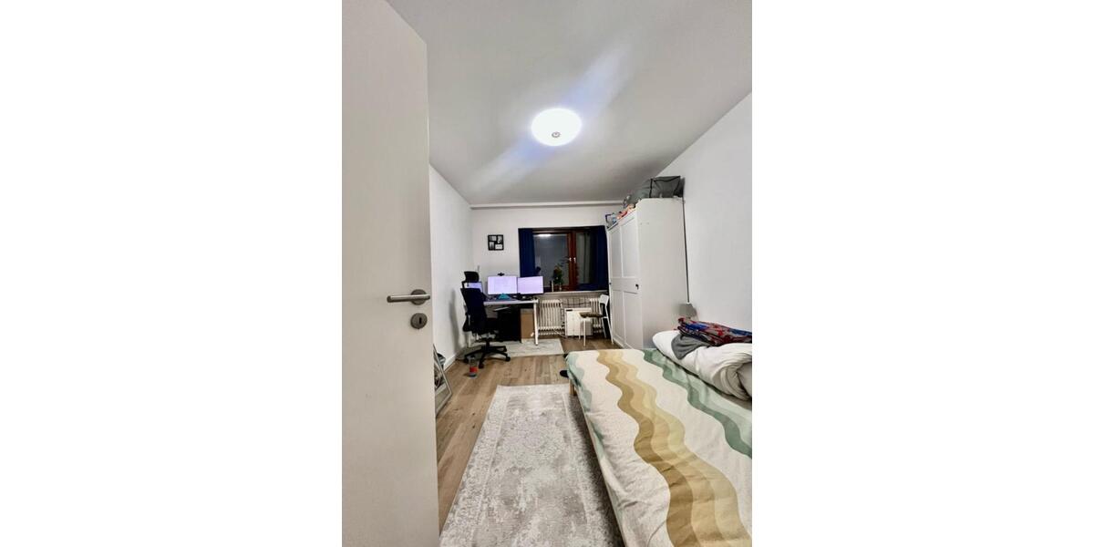 Wohnen auf Zeit Walldorf - 18 Zimmer, 101 m&sup2;, 450&euro; | Angebot:24843144