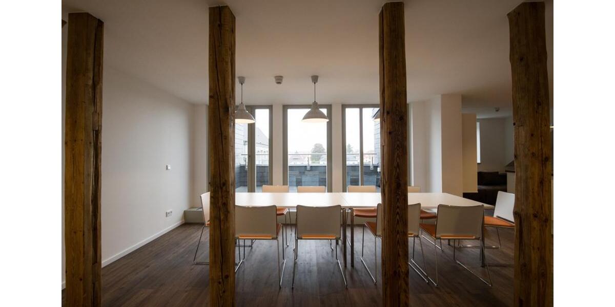 Dachgeschoßwohnung Ilmenau - 1 Zimmer, 28 m&sup2;, 295&euro; | Angebot:24658599