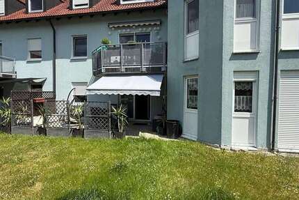 Wohnung Weiden - 3 Zimmer, 94 m&sup2;, 920&euro; | Angebot:27080696