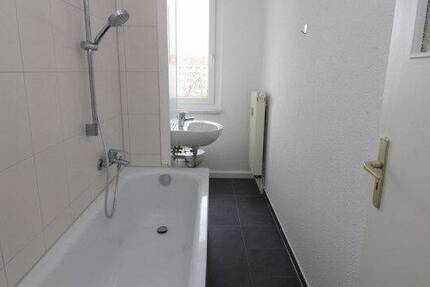 Wohnung Freiberg Freiberg West - 2 Zimmer, 47 m&sup2;, 319&euro; | Angebot:26844017