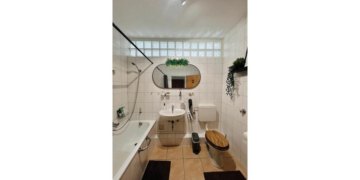 Wohnen auf Zeit Kassel - 2 Zimmer, 75 m&sup2;, 1.300&euro; | Angebot:26541282