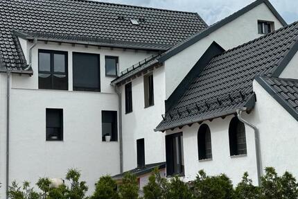 Wohnung Marsberg - 3 Zimmer, 90 m&sup2;, 810&euro; | Angebot:27572232