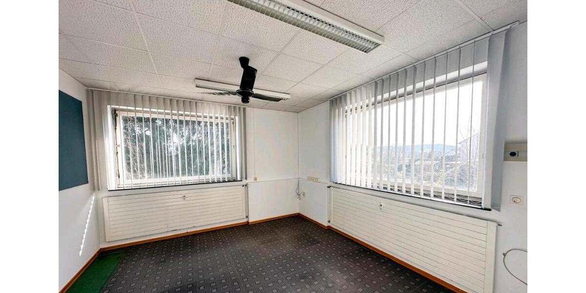 Gewerbeobjekt Schwarzhofen - 550&euro; | Angebot:24839840