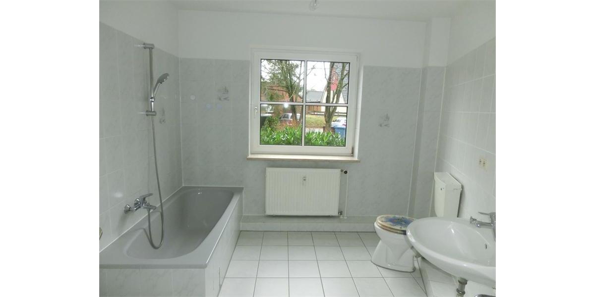 + zentral im Ort + für Familien geeignet + Balkon zum Garten 4 zimmer