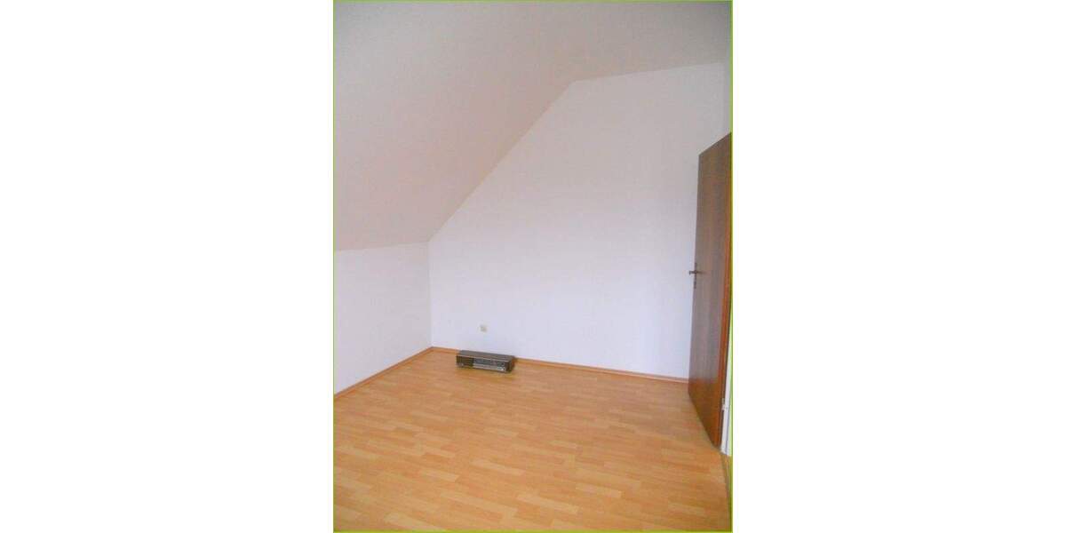 Etagenwohnung Buxtehude - 3 Zimmer, 76 m&sup2;, 750&euro; | Angebot:25742977