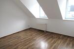 Etagenwohnung Werdau - 3 Zimmer, 76 m&sup2;, 440&euro; | Angebot:26477175