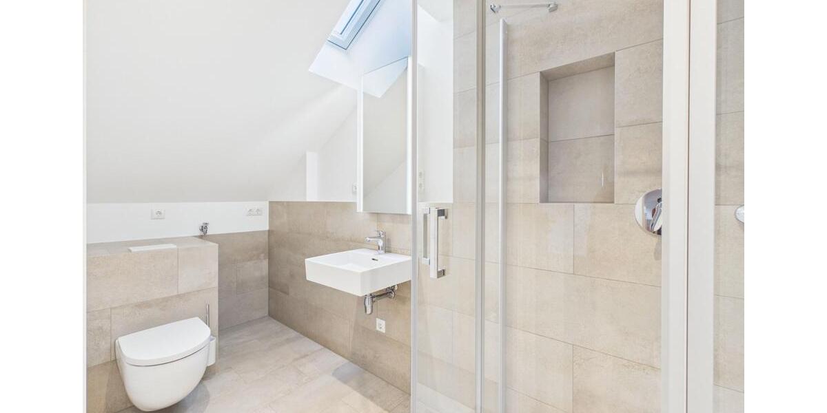 Dachgeschoßwohnung Amberg - 2 Zimmer, 46 m&sup2;, 530&euro; | Angebot:26619263