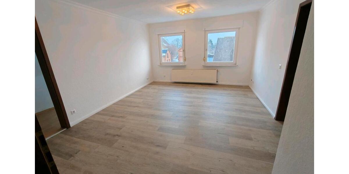 Dachgeschoßwohnung Aerzen - 3 Zimmer, 88 m&sup2;, 690&euro; | Angebot:24739896