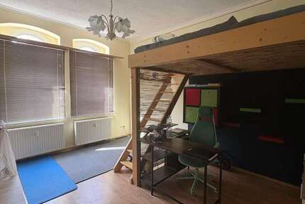 Wohnung Zwickau Pölbitz - 1 Zimmer, 35 m&sup2;, 212&euro; | Angebot:26824775