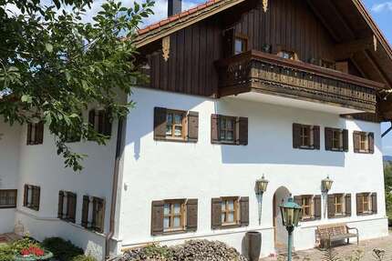 Haus zum Mieten in Bayerisch Gmain 5.950 € 690 m²