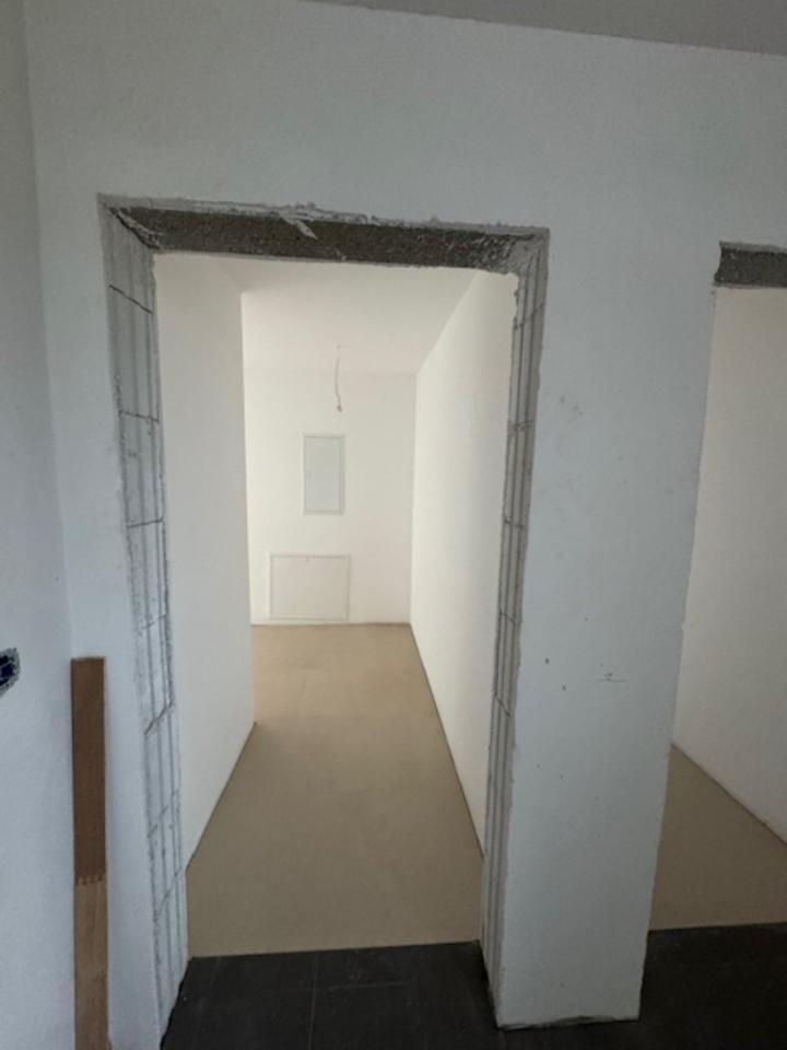 Erstbezug heller, hochwertiger 2-Zimmerwohnung nach Kernsanierung zimmer