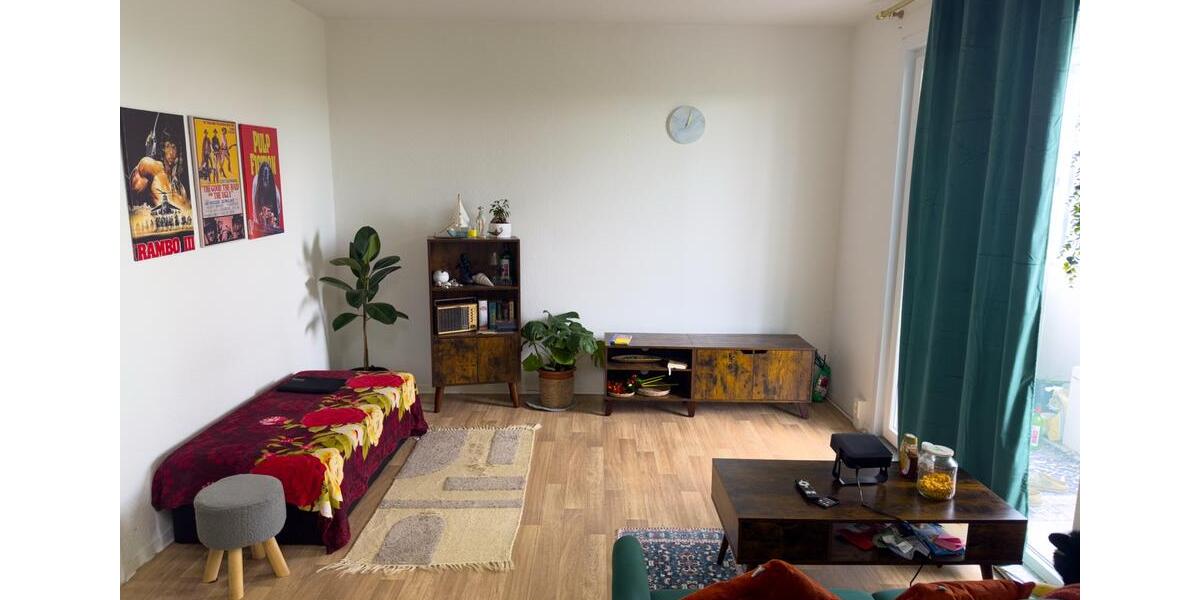 Etagenwohnung Cottbus - 1 Zimmer, 40 m&sup2;, 350&euro; | Angebot:26516536