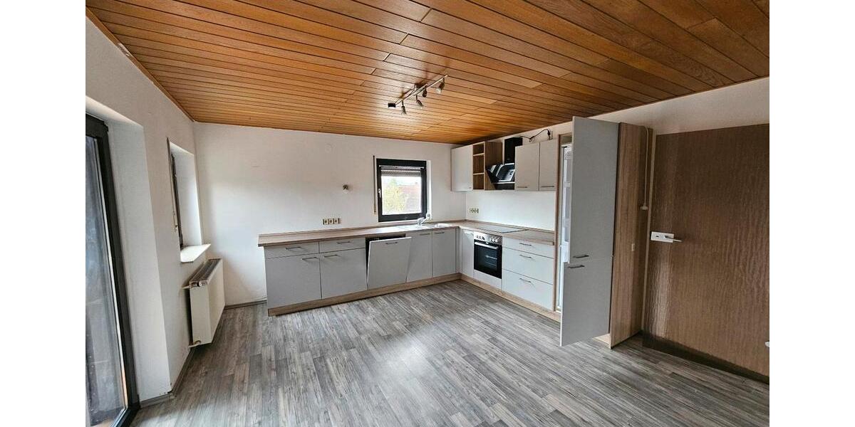 Einfamilienhaus Steinwenden - 6 Zimmer, 180 m&sup2;, 1.650&euro; | Angebot:24796173