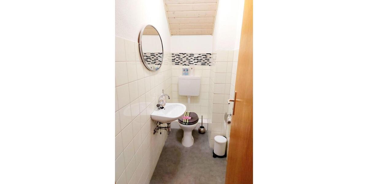 Dachgeschoßwohnung Dudenhofen - 3 Zimmer, 90 m&sup2;, 950&euro; | Angebot:26579068