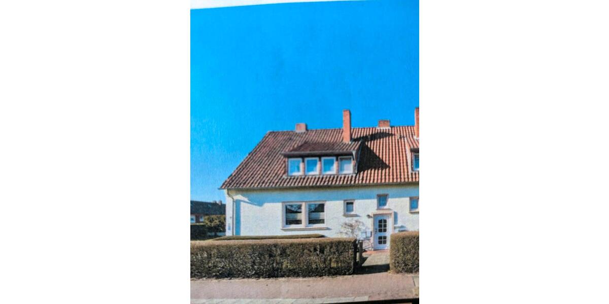 Dachgeschoßwohnung Meppen - 5 Zimmer, 50 m&sup2;, 500&euro; | Angebot:25101013