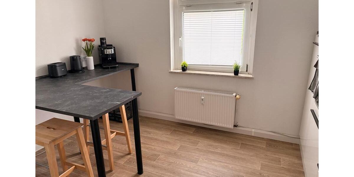 Etagenwohnung Schkopau - 3 Zimmer, 69 m&sup2;, 500&euro; | Angebot:26495158