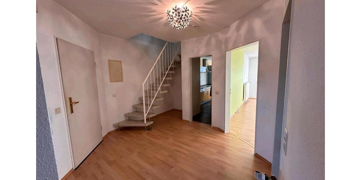 Maisonettenwohnung Rastede - 3 Zimmer, 94 m&sup2;, 1.140&euro; | Angebot:25945766