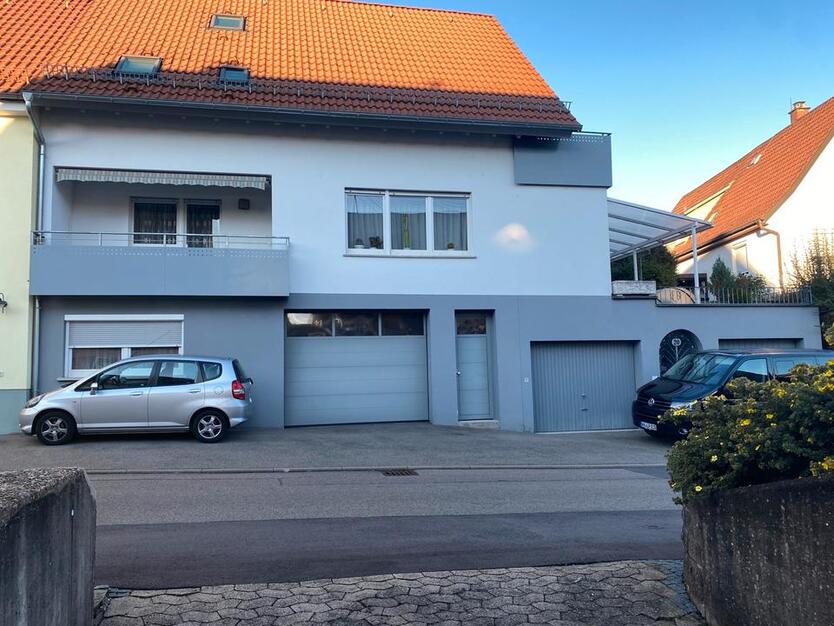 Schorndorf-Schornbach: Wohnung in 2 Familienhaus