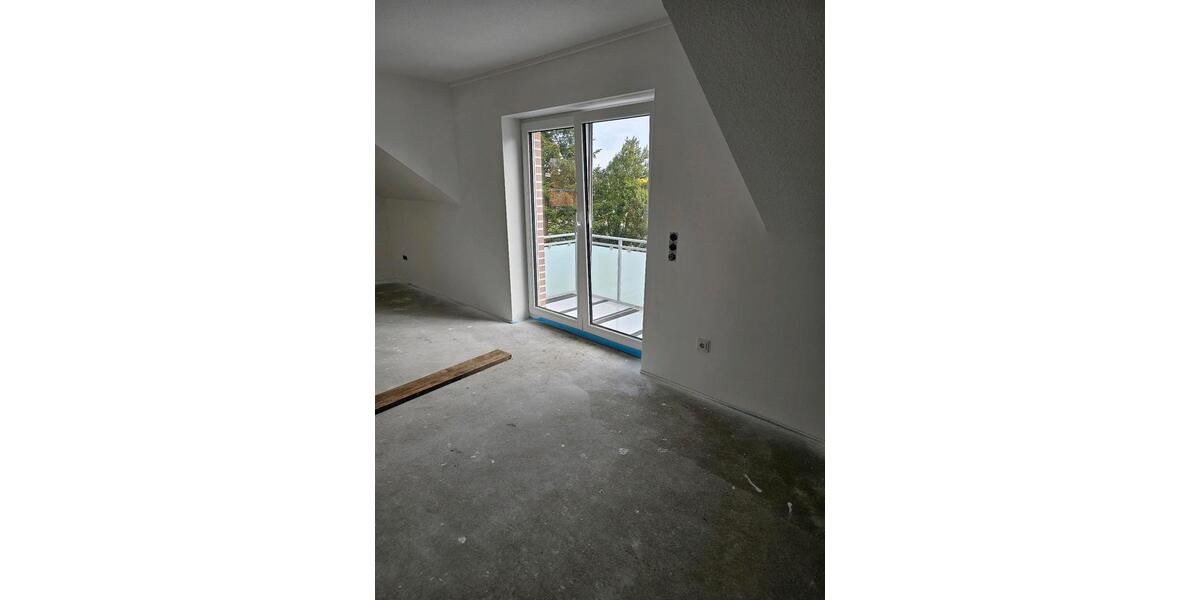 Dachgeschoßwohnung Wittmund - 3 Zimmer, 77 m&sup2;, 920&euro; | Angebot:25392854