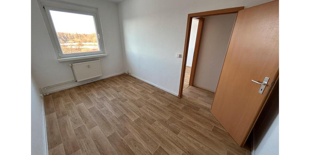 Dachgeschoßwohnung Halberstadt - 4 Zimmer, 70 m&sup2;, 352&euro; | Angebot:24440765